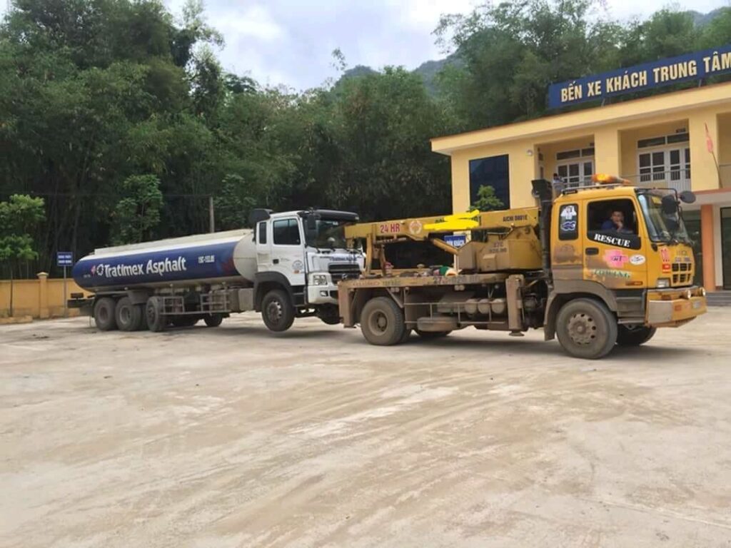 dich vu xe cau cuu ho giao thong 24