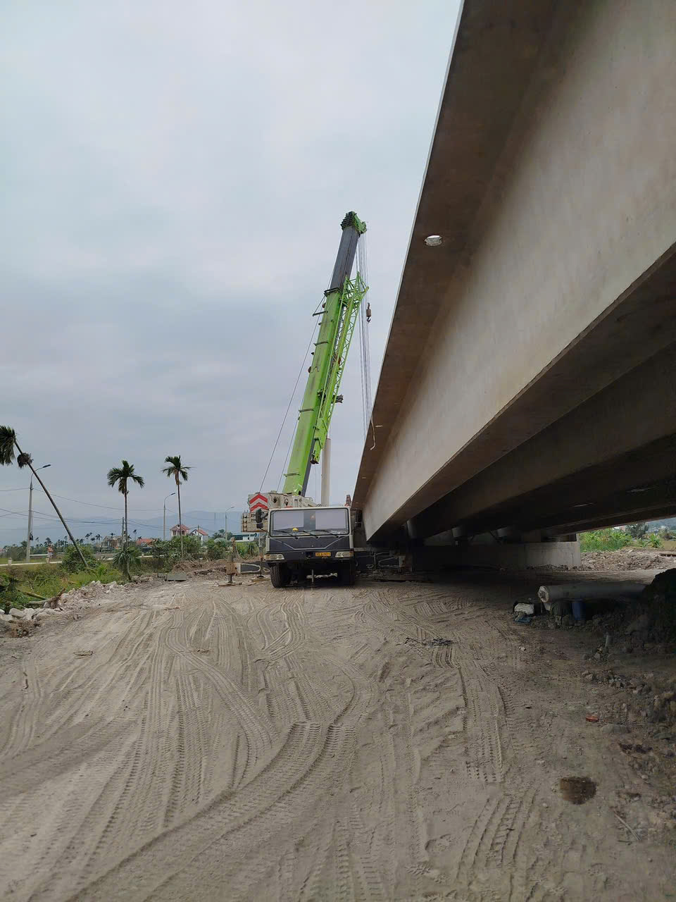 Dịch vụ cho thuê xe cẩu tại Hà Nội giá rẻ