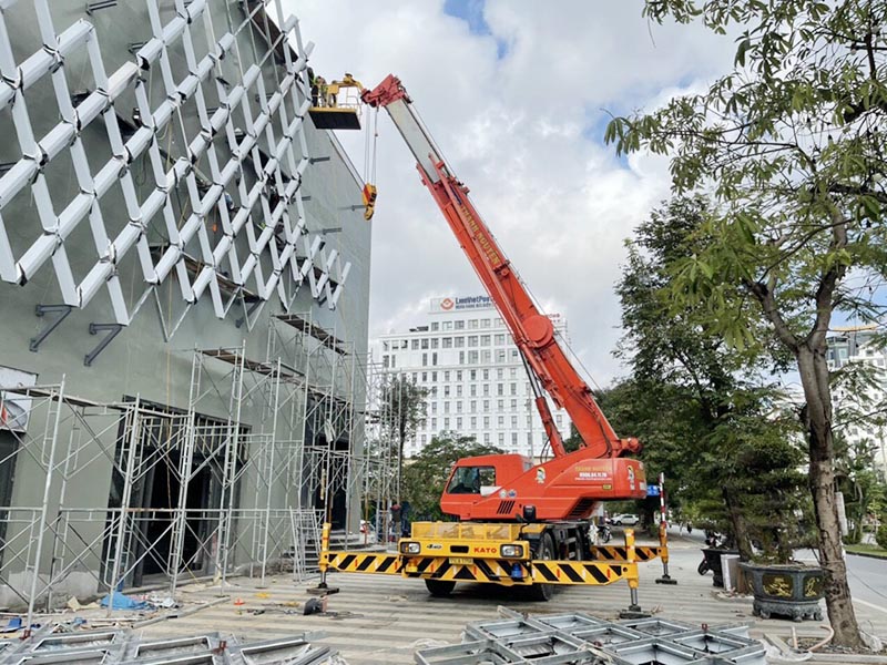 Cho Thuê Xe Cẩu Tại Bình Dương cho thue xe cau tai binh duong 1