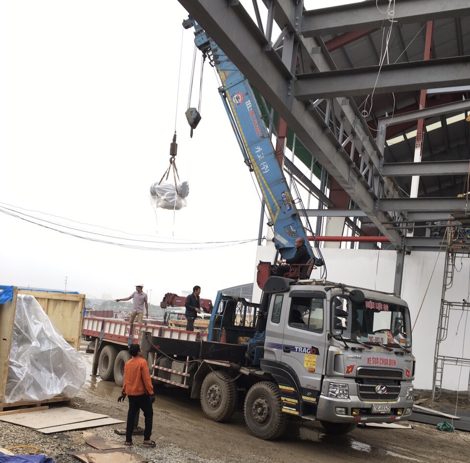 Cho Thuê Xe Cẩu Tại Bình Dương cho thue xe cau tai binh duong 8