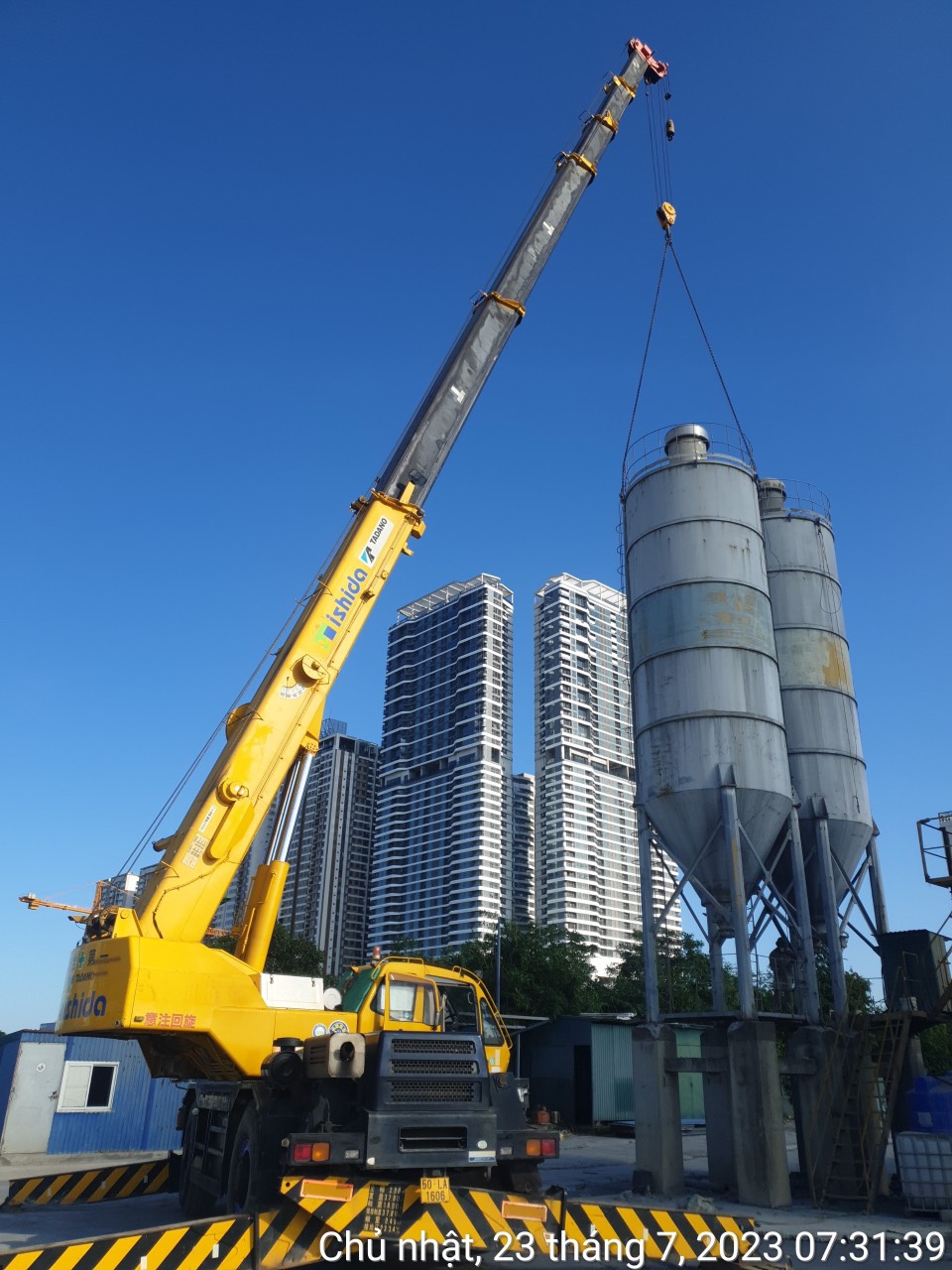 Dịch Vụ Cho Thuê Xe Cẩu Tại Cầu Giấy Nhanh Chóng cho thue xe cau tai cau giay