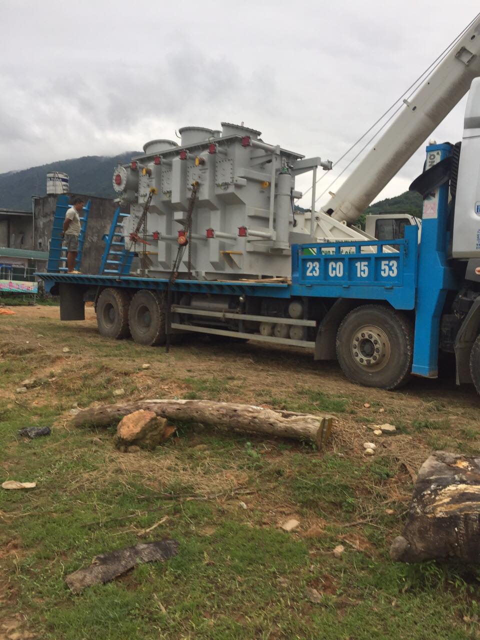 Cho Thuê Xe Cẩu Tại Hà Giang cho thue xe cau tai ha giang 8