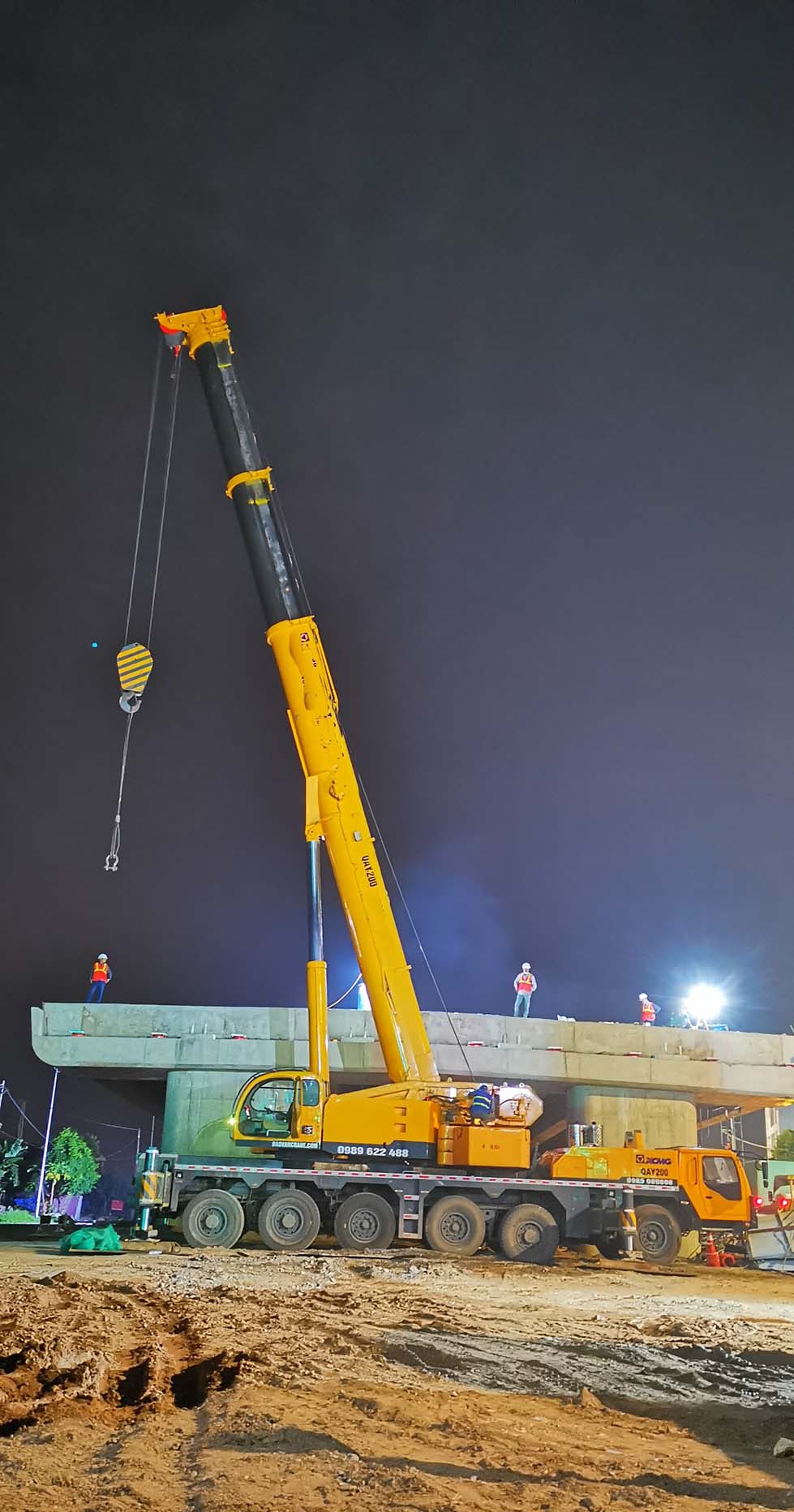 DỊCH VỤ CHO THUÊ XE CẨU TẠI HOÀNG MAI cho thue xe cau tai hoang mai 6