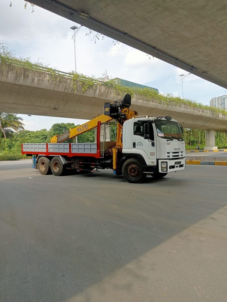 Cho thuê xe cẩu ở Hưng Yên giá rẻ