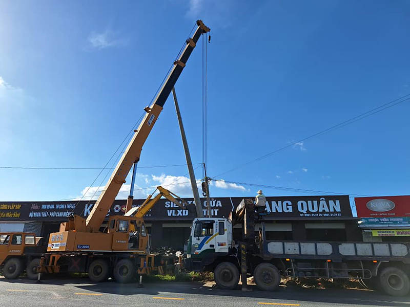 Cho Thuê Xe Cẩu Tại Sóc Trăng cho thue xe cau tai soc trang 1