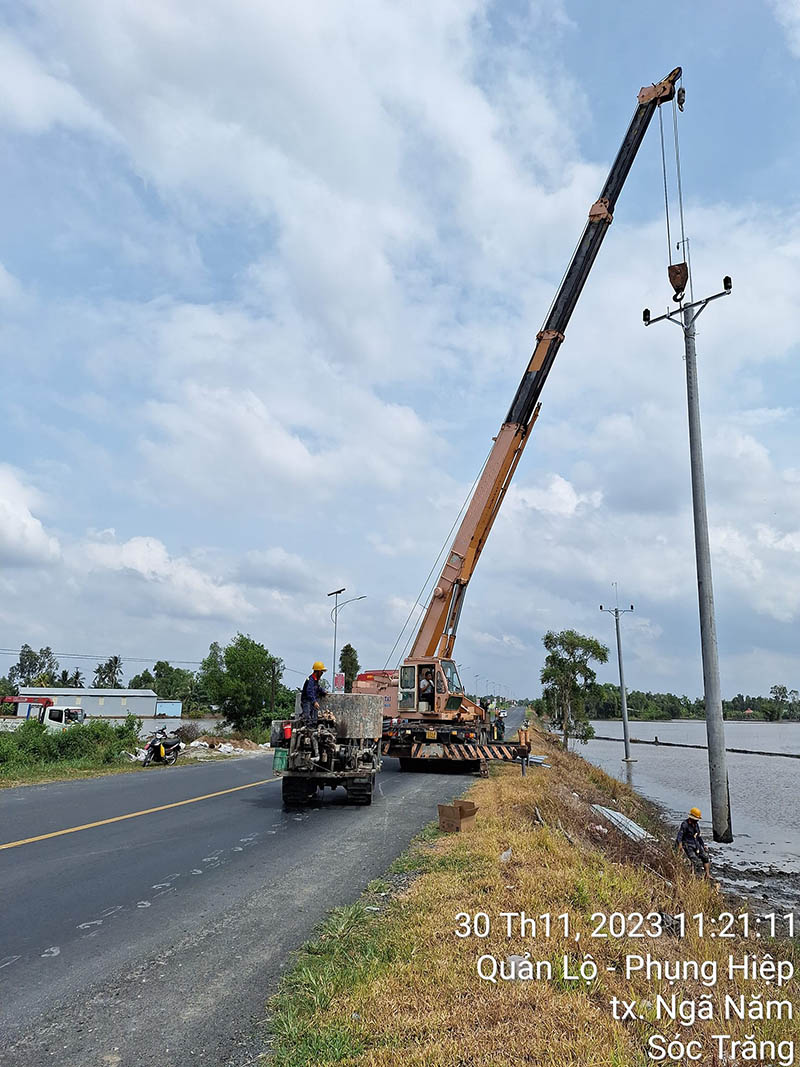 Cho Thuê Xe Cẩu Tại Sóc Trăng Cho thuê xe cẩu tại thị xã Ngã Năm, Sóc Trăng