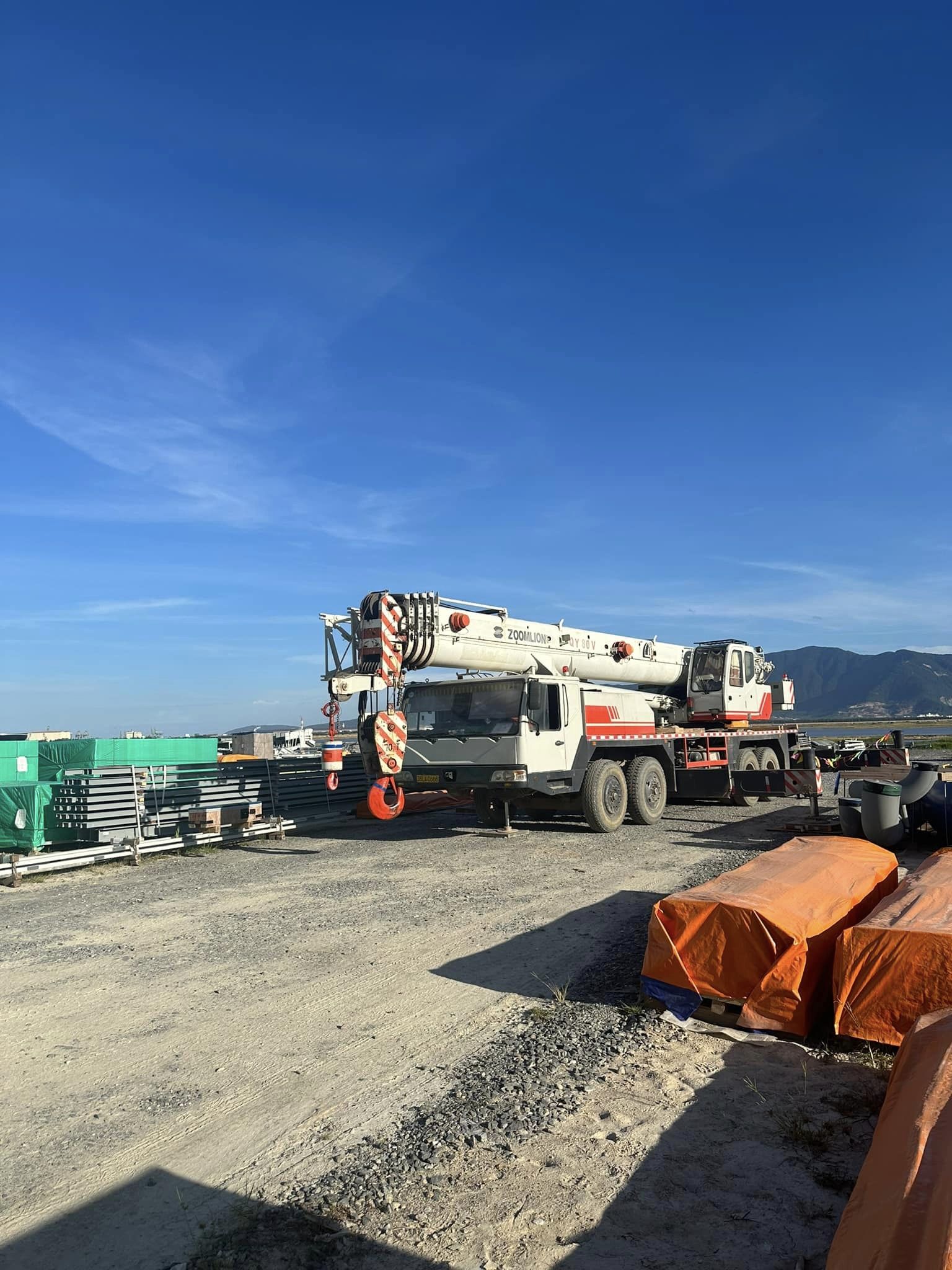 Cho thuê xe cẩu tại Thanh Hoá Thi Công Cầu Đường