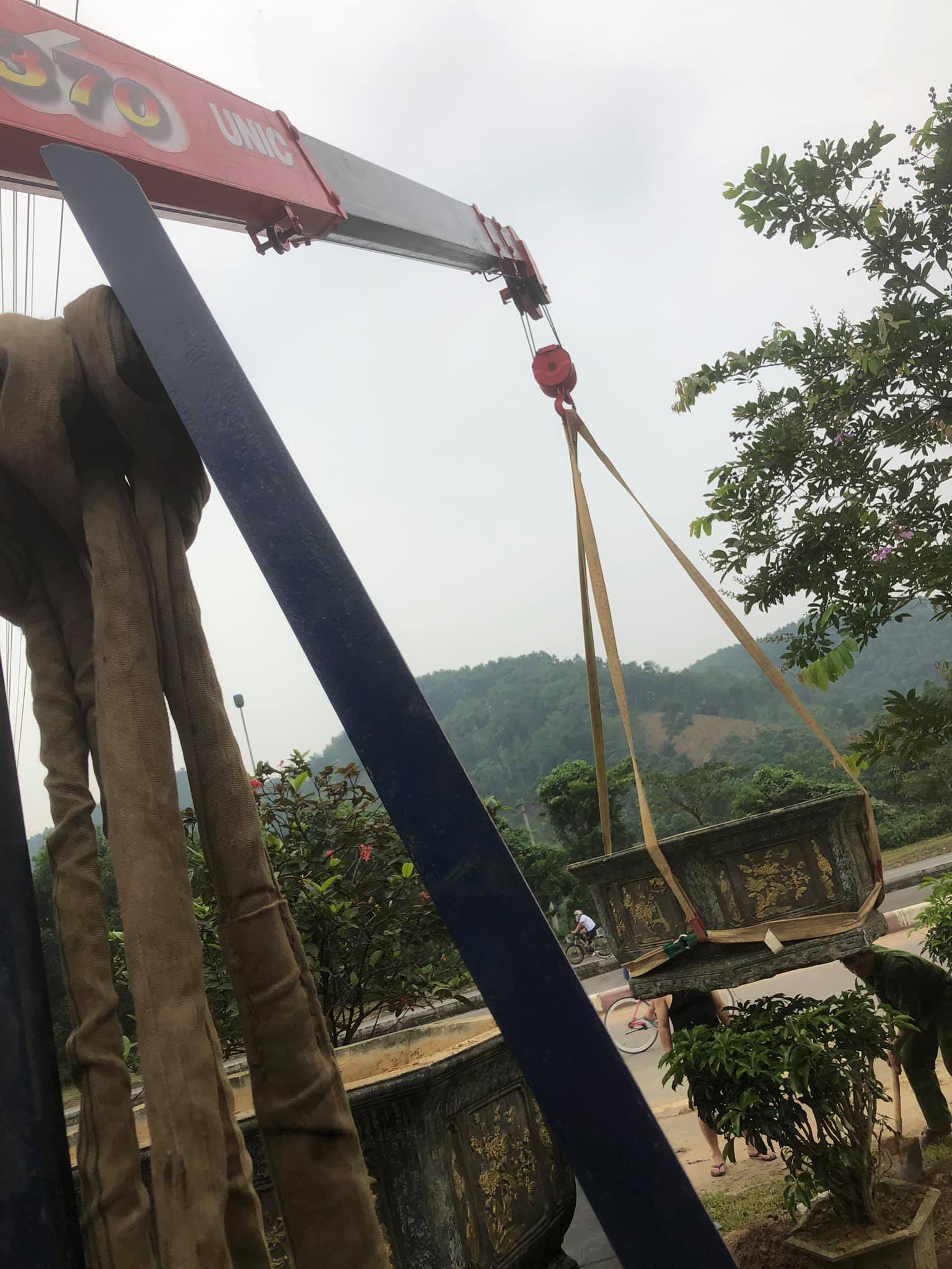 Cho Thuê Xe Cẩu Tại Yên Bái cho thue xe cau tai yen bai 8