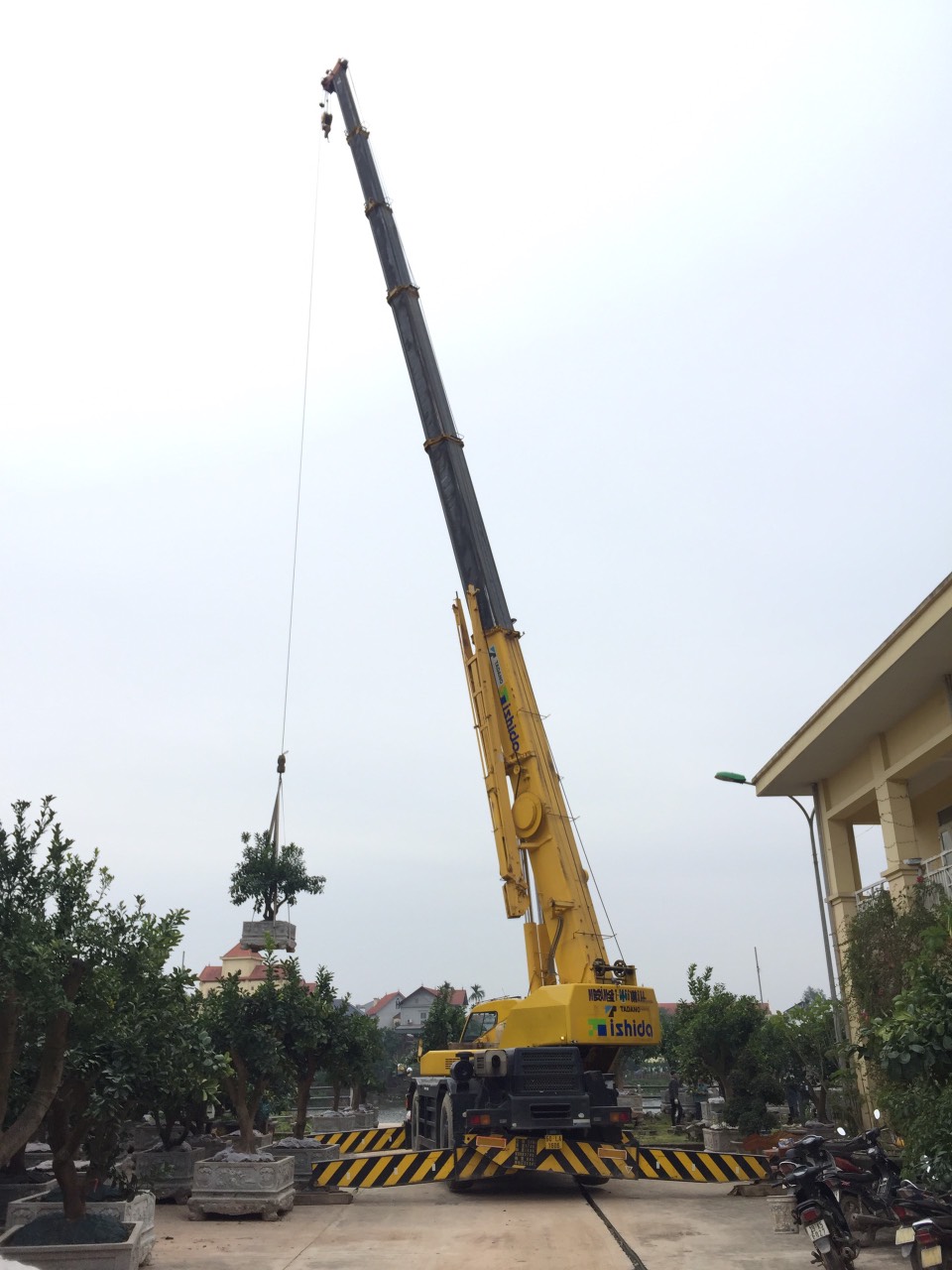 dich vu cho thue xe cau tai ha noi gia re 6