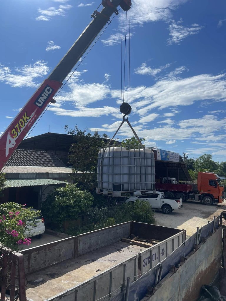 Chúng tôi chuyên cho thuê xe cẩu Nghệ An uy tín, giá rẻ