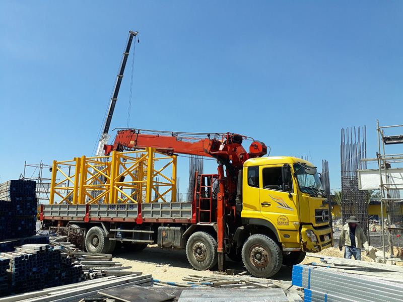 thue xe cau tai da nang 7