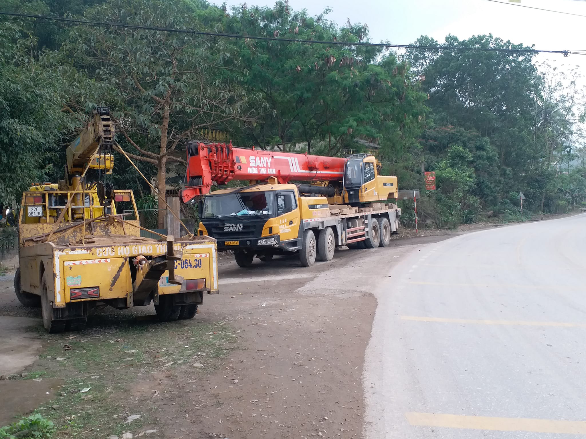 thue xe cau tai tuyen quang 4