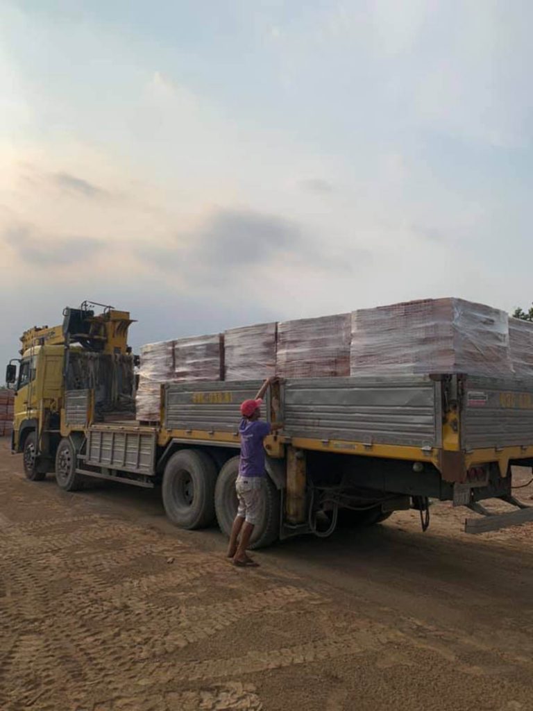 dich vu cho thue xe cau tien giang 4