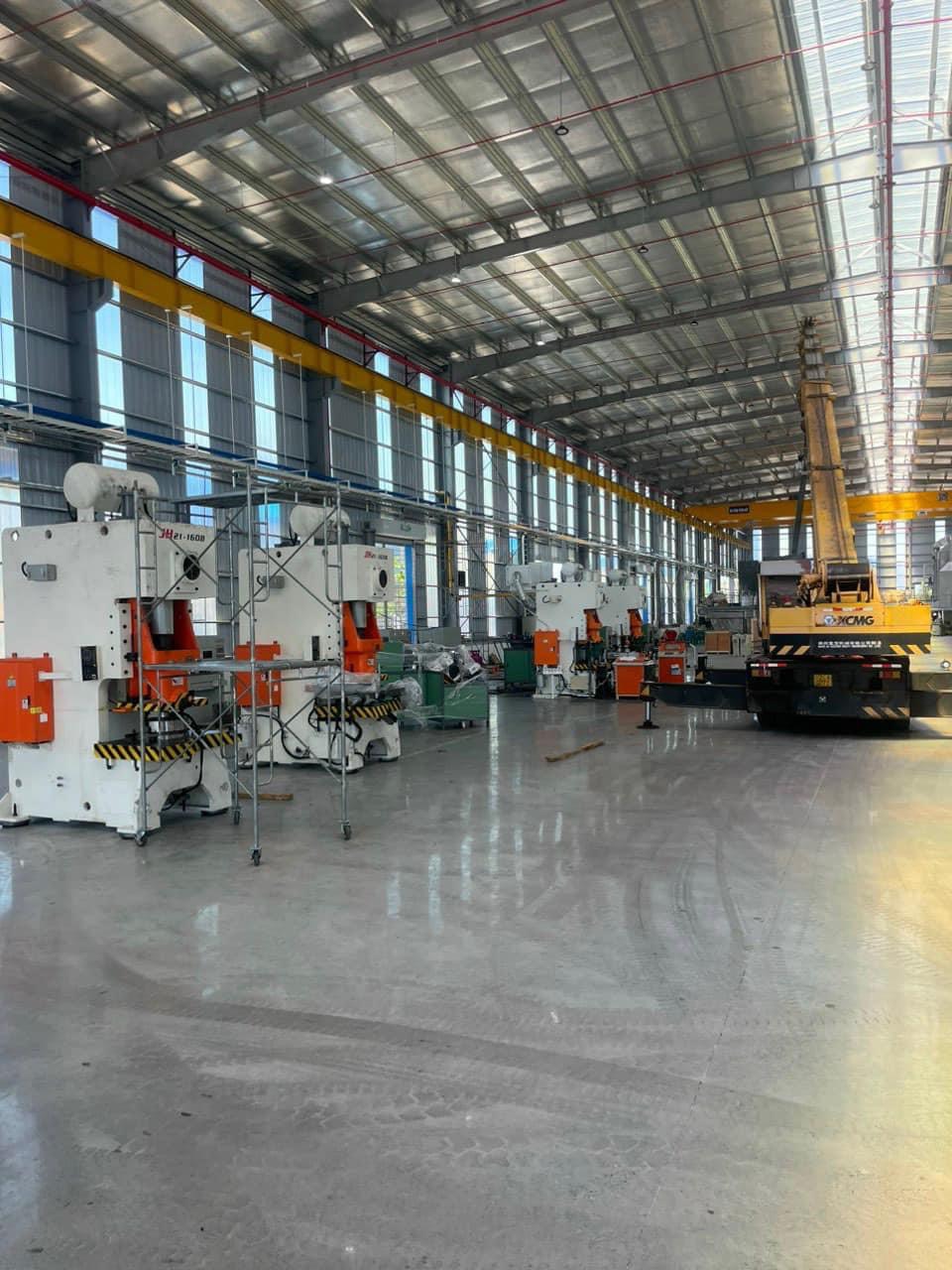 Dịch Vụ Nâng Hạ Máy Móc, Di Dời Vận Chuyển Thiết Bị Dịch vụ nâng hạ máy móc thiết bị