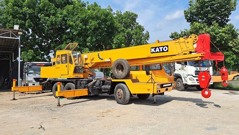Cho Thuê Xe Cẩu Tại TP Hồ Chí Minh Cho thuê xe cẩu tại Tp Hồ Chí Minh
